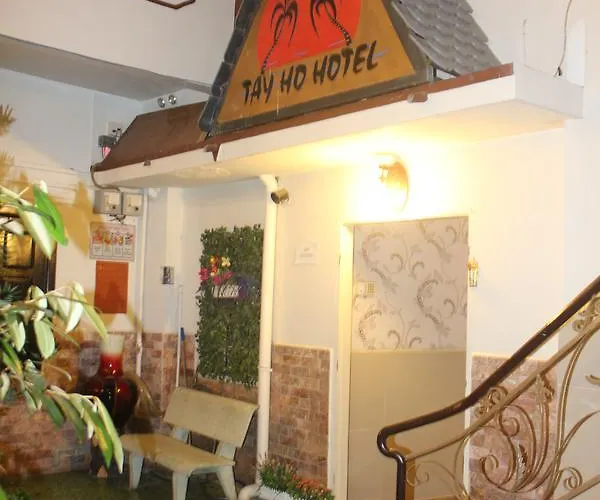 Hotel Tay Ho