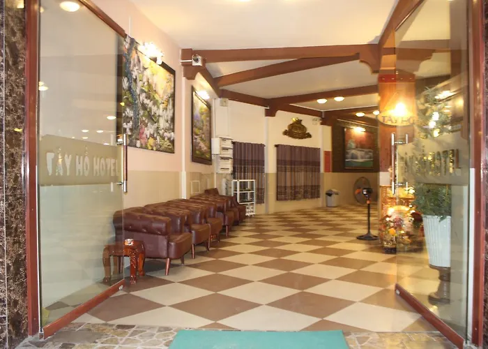 Tay Ho Khách sạn *